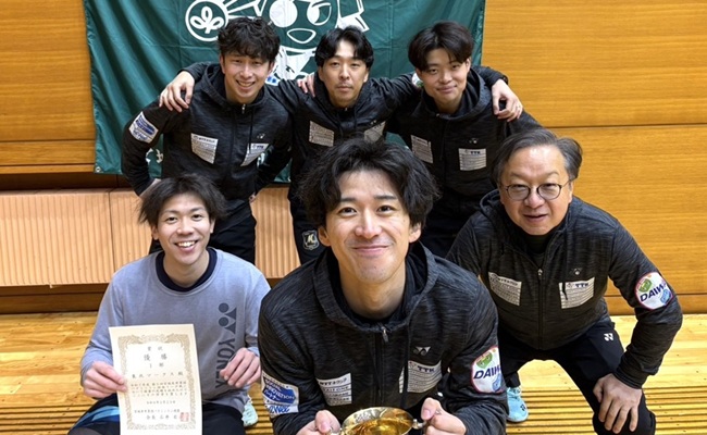 �{�錧���ƒc�o�h�~���g���A����5��c�̃��[�O��